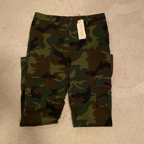 Keith Slim Camo Cargo Pant - Picture 2 of 5